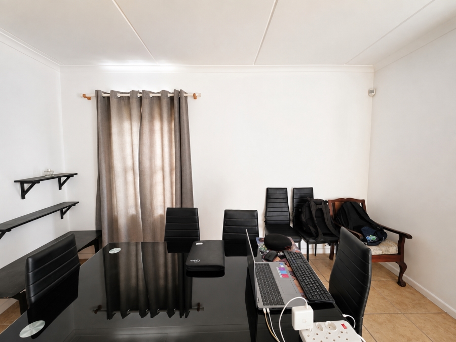3 Bedroom Property for Sale in Silversands Western Cape